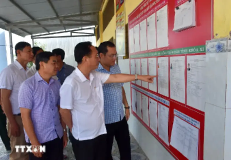 Cà Mau: Điểm bầu cử nơi cực Nam Tổ quốc rộn ràng không khí ngày hội lớn