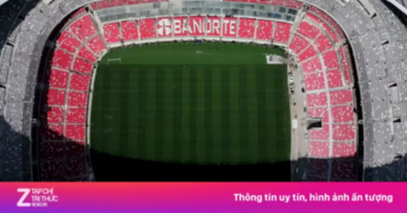 Cổ động viên tử vong do rơi từ khán đài sân Azteca trước trận giao hữu World Cup 2026