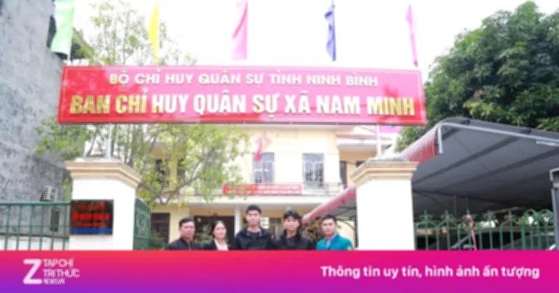 Cử nhân IT và em trai 19 tuổi cùng tình nguyện nhập ngũ tại Ninh Bình
