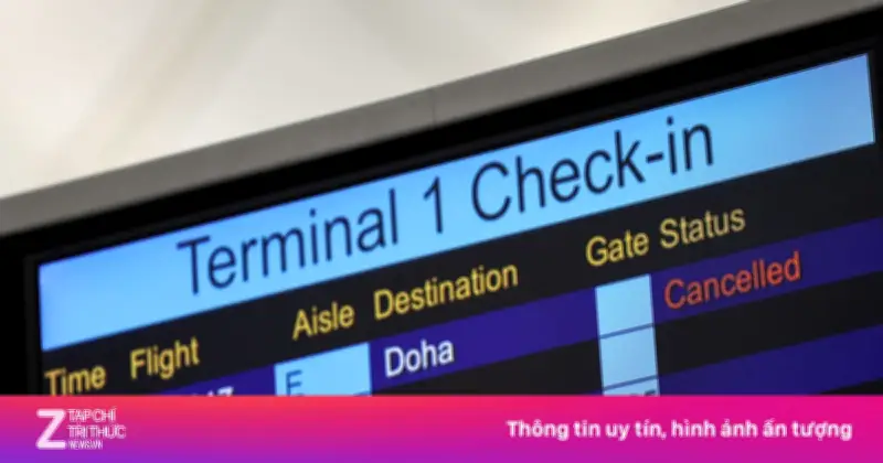 Cổ phiếu hàng không toàn cầu lao dốc vì chiến sự Trung Đông và giá dầu tăng vọt