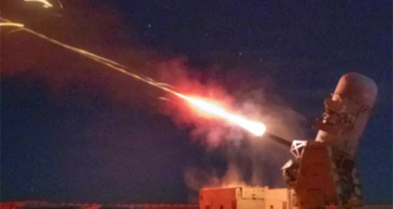 C-RAM - 'Lá chắn' công nghệ cao bảo vệ căn cứ Mỹ giữa căng thẳng Trung Đông