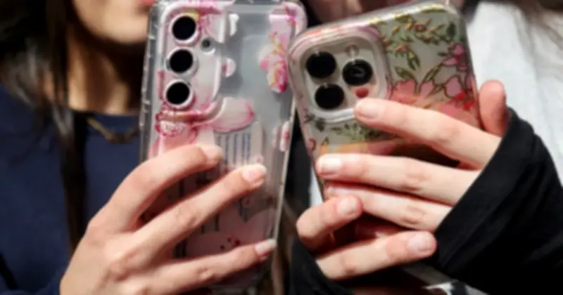 Úc tiên phong cấm mạng xã hội với trẻ dưới 16 tuổi, Anh và nhiều nước cân nhắc theo