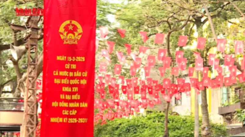 Cử Tri Trẻ Hào Hứng Thực Hiện Quyền Công Dân Trong Lần Đầu Bỏ Phiếu