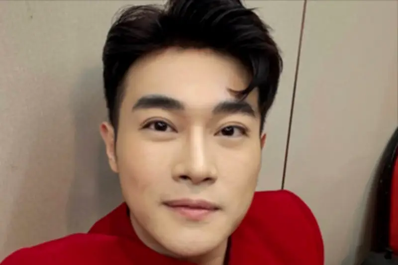 Ca sĩ Minh Quân tố ban tổ chức lễ hội sử dụng hình ảnh trái phép trên poster