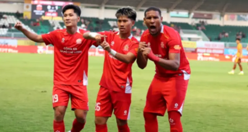 CA TPHCM thắng sát nút 1-0 trước HAGL, Khoa Ngô tỏa sáng với pha lập công duy nhất