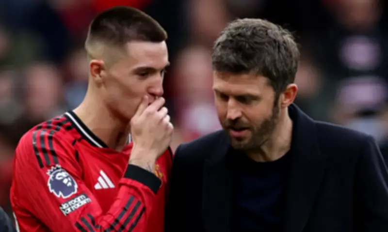 Carrick ca ngợi bản lĩnh Man Utd sau màn ngược dòng ấn tượng trước Crystal Palace