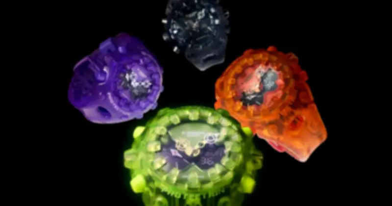 Casio G-Shock vỏ trong suốt Y2K giá 4,33 triệu đồng, pin dùng 10 năm