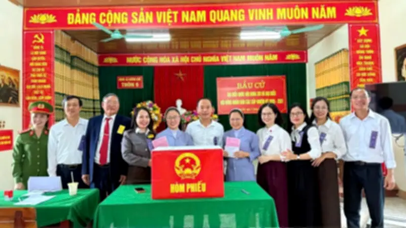 Các chức sắc tôn giáo tích cực tham gia bầu cử, tỷ lệ cử tri đi bầu cao tại nhiều địa phương