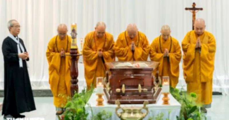 Các tôn giáo thành kính viếng tang Đức Hồng y Gioan Baotixita Phạm Minh Mẫn tại TP.HCM