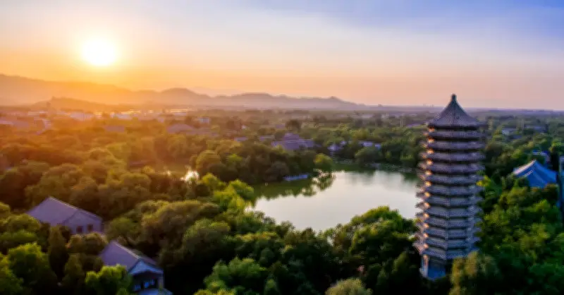 Các trường đại học Trung Quốc vươn lên nhóm tinh hoa toàn cầu như thế nào?