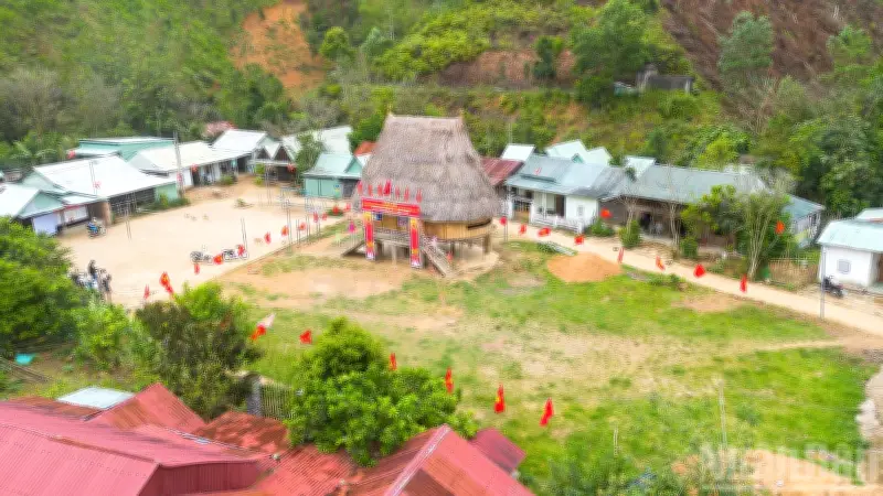 Các Xã Miền Núi Đà Nẵng Rực Rỡ Trang Trí, Sẵn Sàng Cho Ngày Hội Non Sông