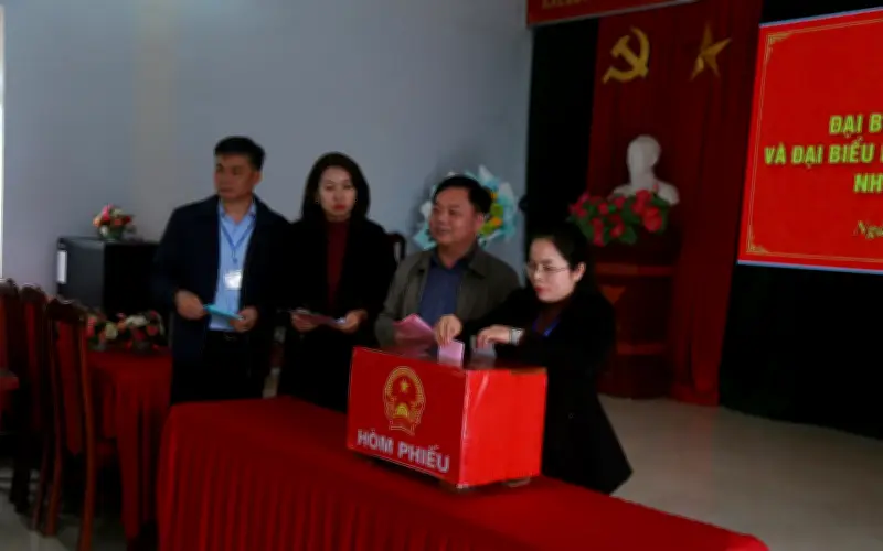 Các xã phía Bắc tỉnh Thái Nguyên tổ chức diễn tập quy trình bầu cử