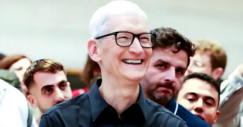 CEO Tim Cook khẳng định chưa có kế hoạch rời Apple, bác bỏ tin đồn nghỉ hưu