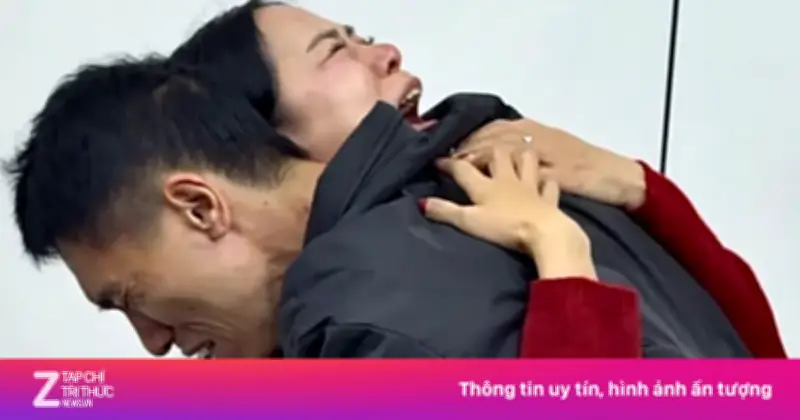 Chị gái tìm thấy em trai sau 33 năm thất lạc nhờ ảnh thời thơ ấu