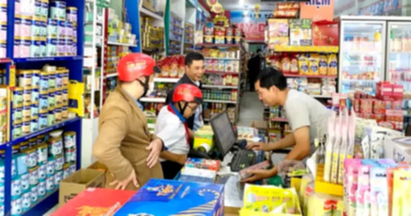 Chủ hộ kinh doanh có hợp đồng lao động: Có phải đóng BHXH bắt buộc không?