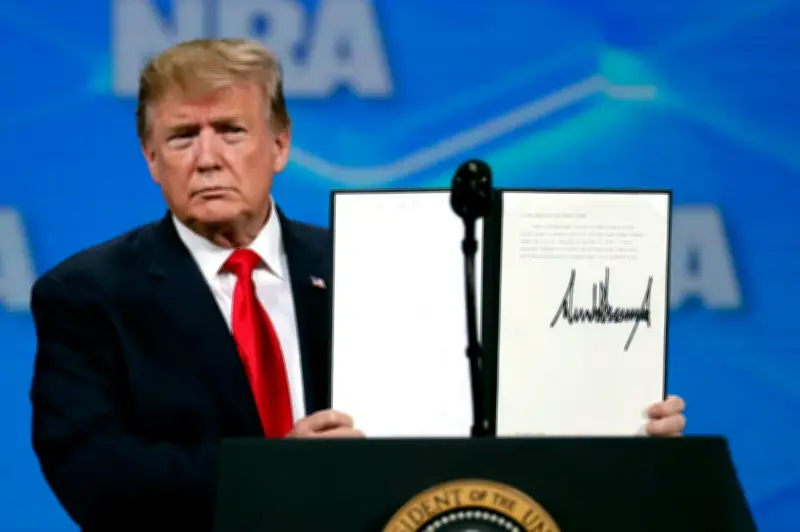 Chữ ký Tổng thống Mỹ Donald Trump có thể xuất hiện trên tờ USD