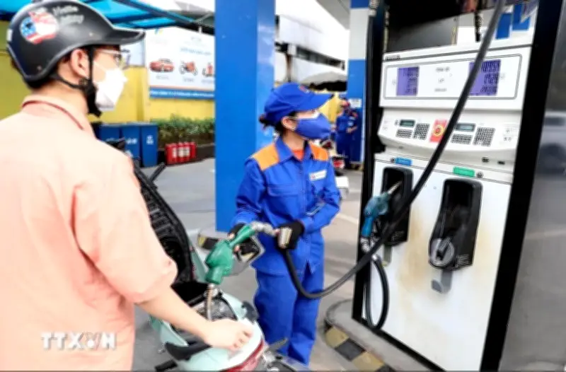 Chủ động điều hành, đảm bảo nguồn cung xăng dầu ổn định trong mọi tình huống