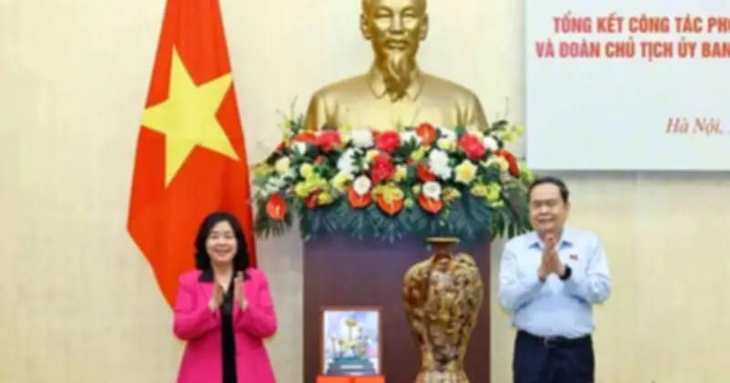 Chủ tịch Quốc hội và Mặt trận Tổ quốc nhấn mạnh phối hợp tăng cường dân chủ và lập pháp