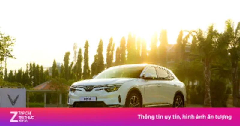 Chủ xe VinFast VF 8 chia sẻ: 'Chi phí rẻ khiến xe điện ngày càng được ưa chuộng'