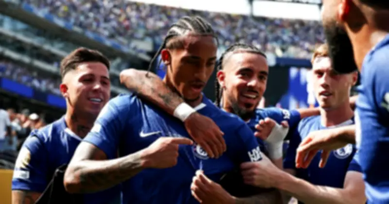 Chelsea đối mặt lịch thi đấu khắc nghiệt và vấn nạn kỷ luật tại Ngoại hạng Anh
