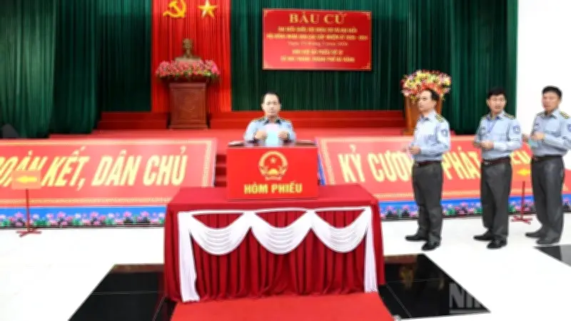 Chi đội Kiểm ngư số 3 hoàn thành bầu cử với 100% cử tri tham gia