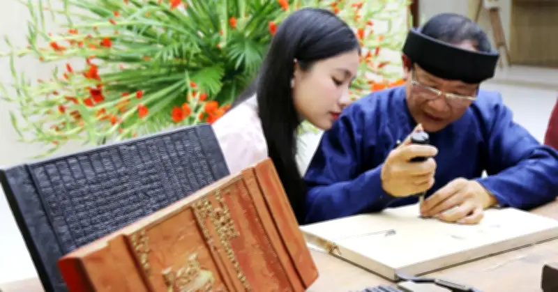 Chiêm ngưỡng châu phê quý giá của các hoàng đế triều Nguyễn