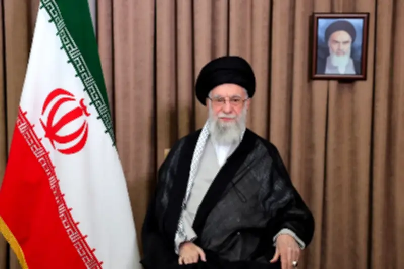 Chân dung Lãnh tụ Tối cao Iran Ali Khamenei: Đại giáo chủ nắm quyền lực tuyệt đối