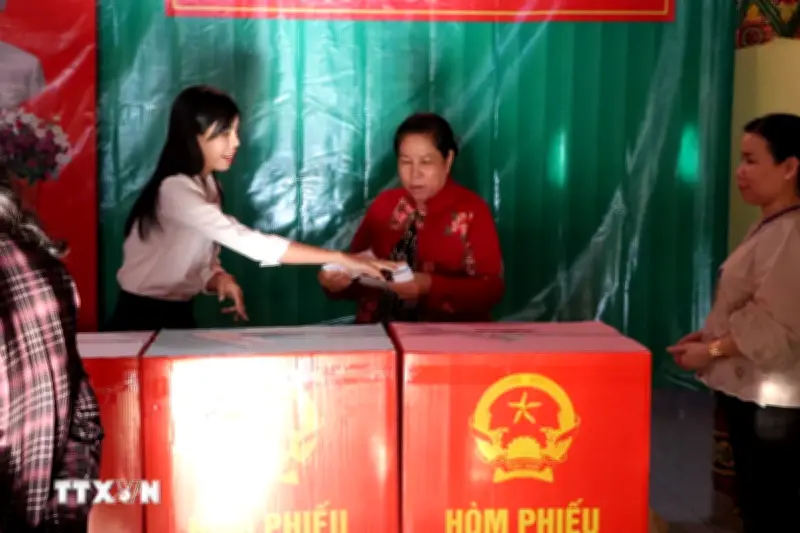 Chọn người đủ đức tài, đại diện cho tiếng nói của nhân dân