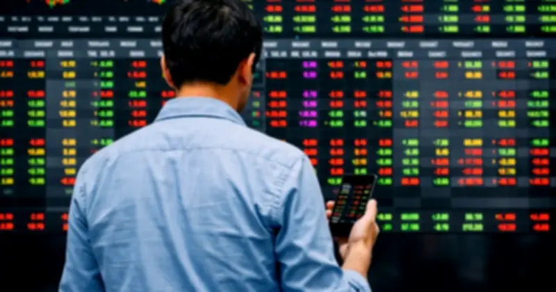 Chứng khoán lao dốc, nhà đầu tư trẻ đối mặt với trầm cảm và khủng hoảng tài chính