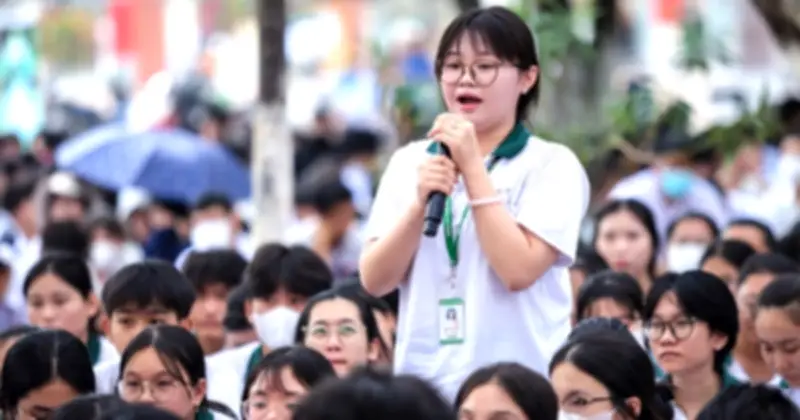 Chương trình tư vấn trực tuyến: Định hướng ngành công nghệ trong kỷ nguyên AI bùng nổ