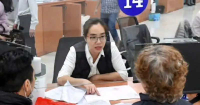 Chính phủ hạn định tháng 5 hoàn thành nghị định tăng lương cơ sở cho cán bộ, công chức