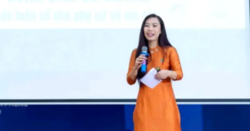 Chuyên gia cảnh báo 'vết nứt tâm lý' từ bạo lực mạng: Phụ nữ cần ba lớp áo giáp tự vệ