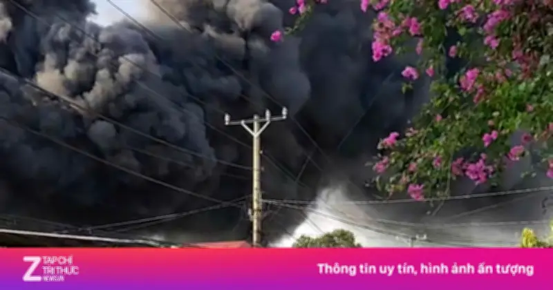 Cháy Bãi Tập Kết Mút Củ Chi Tái Phát, Hộ Dân Lân Cận Buộc Di Dời