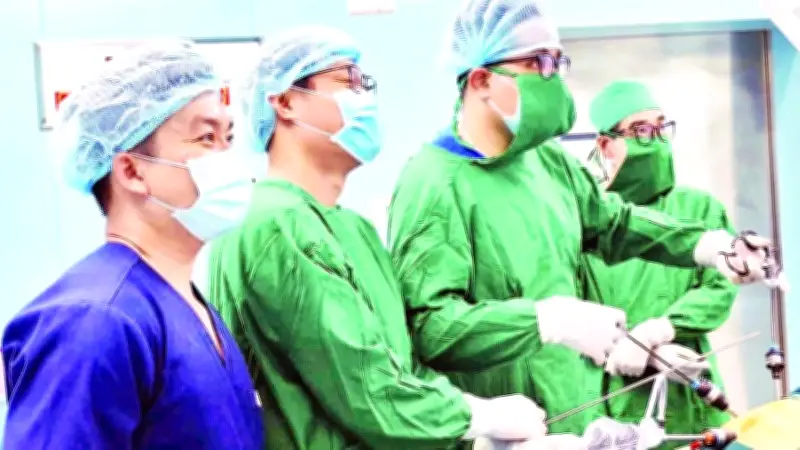 Côn Đảo Đổi Mới Y Tế: Bác Sĩ Luân Phiên Mang Lại Niềm Tin Cho Người Dân Đảo Xa