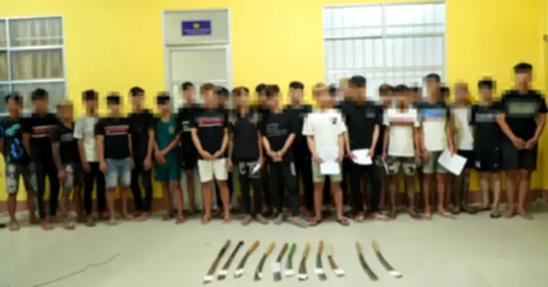 Cần Thơ khởi tố 18 bị can vụ tụ tập đông người, mang hung khí gây rối trật tự công cộng