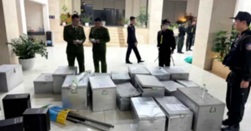 Công an Quảng Ninh bắt giám đốc công ty khai thác cát trái phép và thu giữ vũ khí, ma túy