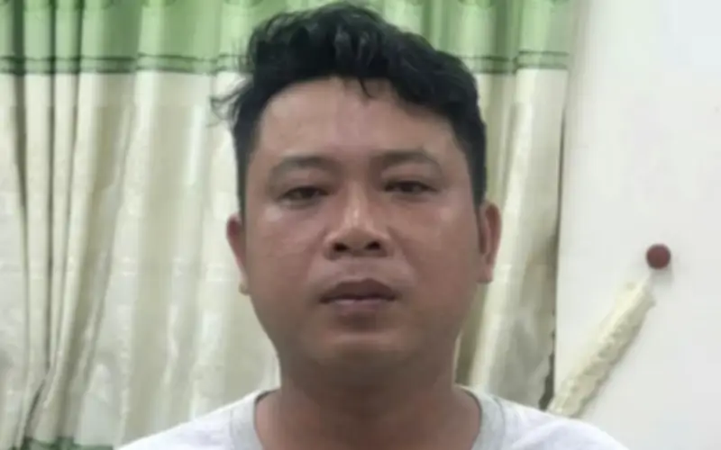 Công an TP.HCM bắt giữ khẩn cấp đối tượng kẹp cổ, đánh tài xế taxi công nghệ