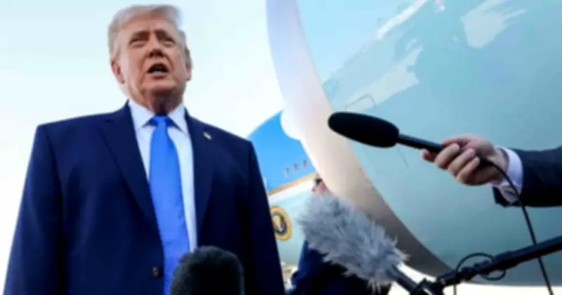 Căng thẳng Iran - Mỹ leo thang: Tổng thống Pezeshkian điện đàm, Mỹ điều quân áp sát