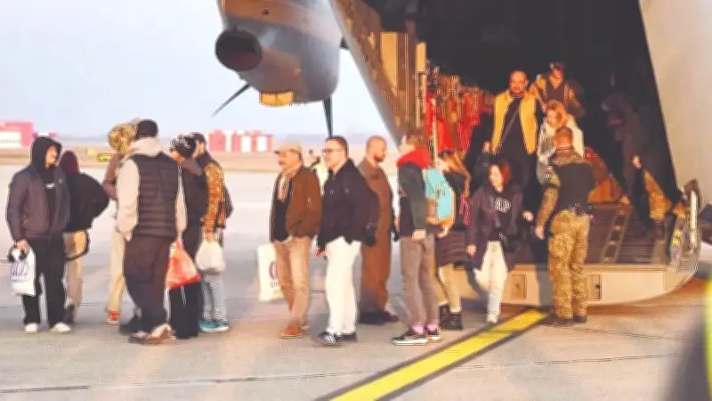 Căng Thẳng Trung Đông Leo Thang: Israel Không Kích, Mỹ Cảnh Báo, LHQ Kêu Gọi Đàm Phán