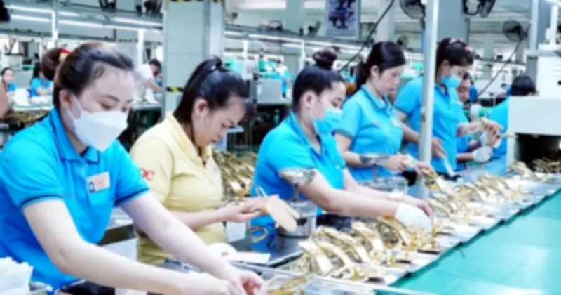 Căng thẳng Trung Đông ảnh hưởng sâu sắc đến xuất nhập khẩu TP.HCM