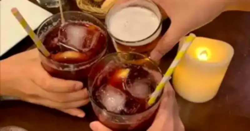 Cảnh báo: 5 món ăn vặt quen thuộc có thể âm thầm gây đột quỵ