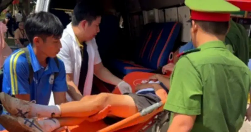 Cảnh báo an toàn leo núi Bà Đen sau tai nạn du khách trượt ngã