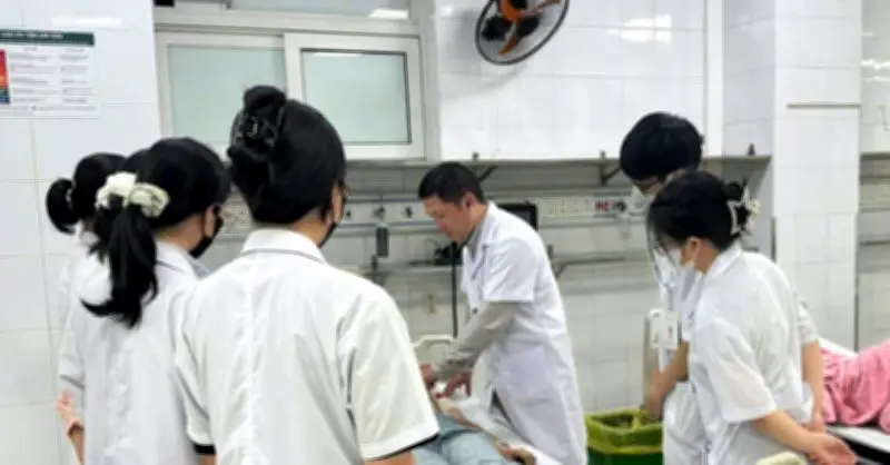 Cảnh báo: Đau thượng vị kèm vã mồ hôi có thể là dấu hiệu nhồi máu cơ tim