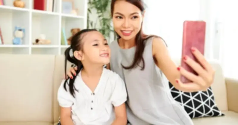 Cảnh báo: Cha mẹ đăng ảnh con lên mạng - Cửa ngõ cho tội phạm và deepfake