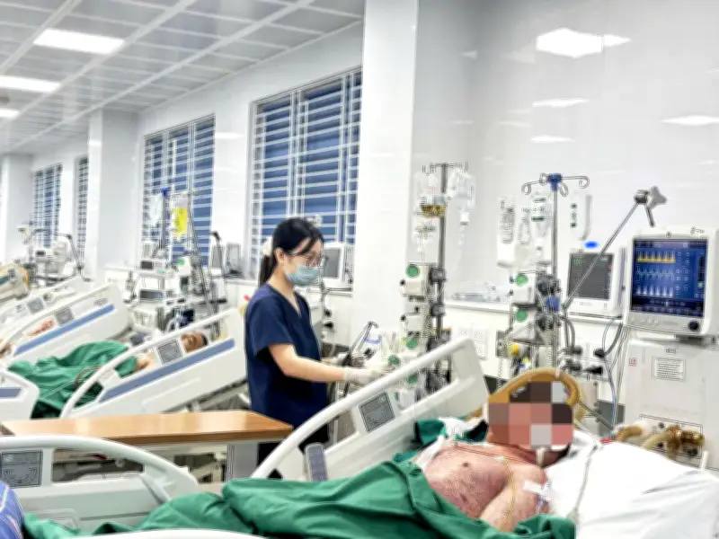 Cảnh báo: Nhiều người lớn mắc thủy đậu rơi vào tình trạng nguy kịch