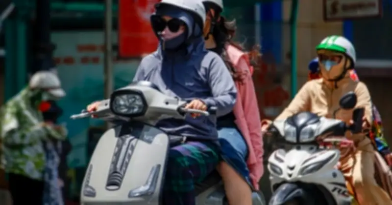 Cảnh báo nắng nóng đầu mùa: Hà Nội có thể lên 36 độ C, nguy cơ cháy rừng cao