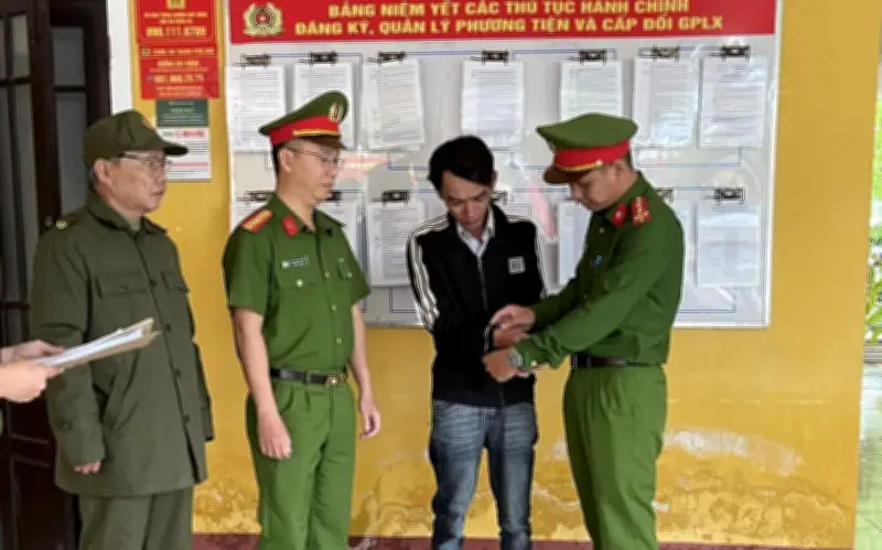 Cảnh giác mua vàng giá rẻ trên Facebook: Công an Huế phá án nhanh trong 5 giờ