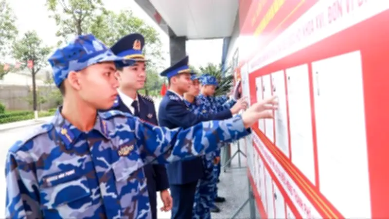 Cảnh Sát Biển Chuẩn Bị Chu Đáo Cho Cuộc Bầu Cử Tại Phường Xuân Phương, Hà Nội