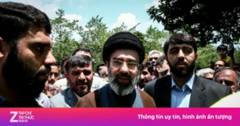 Con trai cố Lãnh tụ Iran sống sót sau vụ ám sát, kế vị gặp tranh cãi