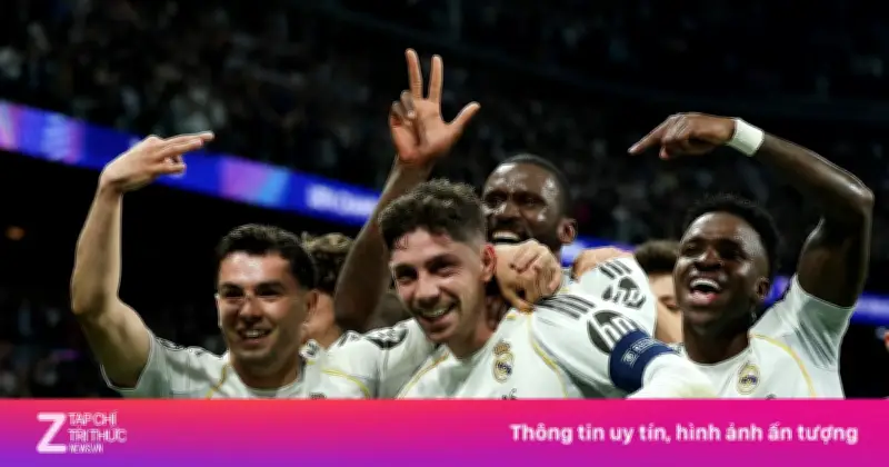 Courtois và Valverde tạo nên đêm điên rồ chỉ có tại Bernabeu